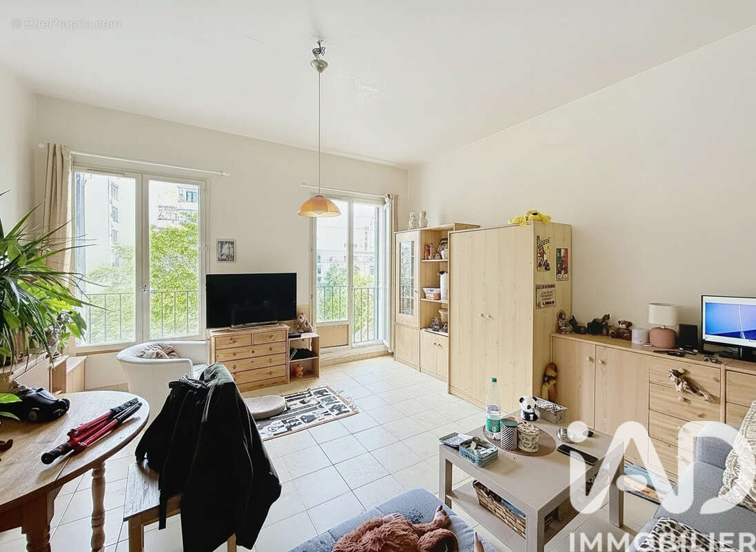 Photo 4 - Appartement à MARSEILLE-5E