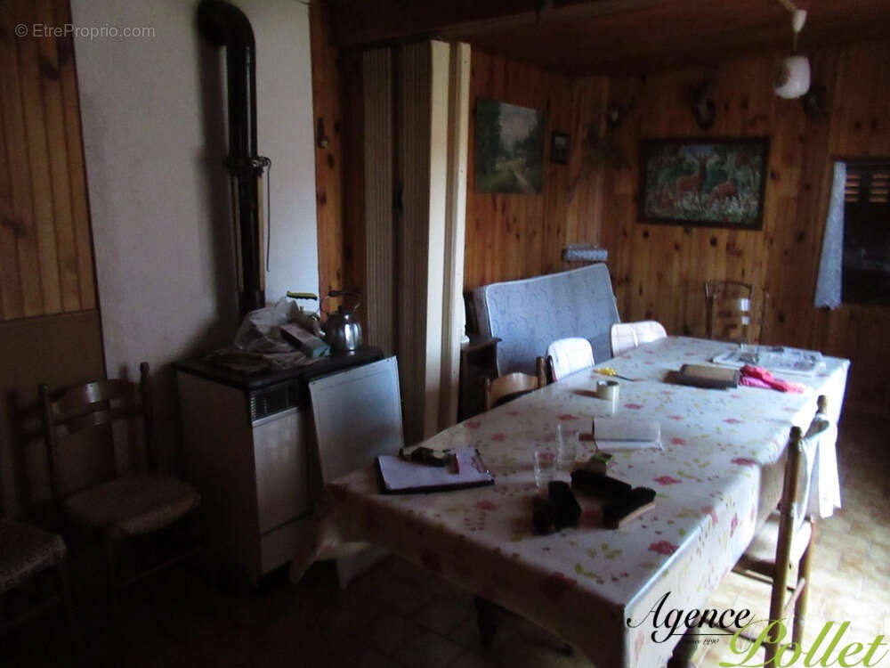 Terrain à VAILLY-SUR-SAULDRE