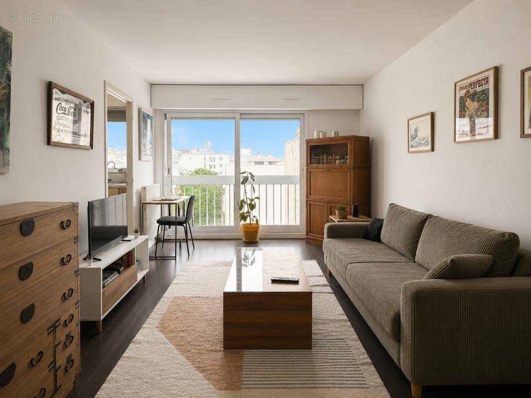 Appartement à PARIS-10E
