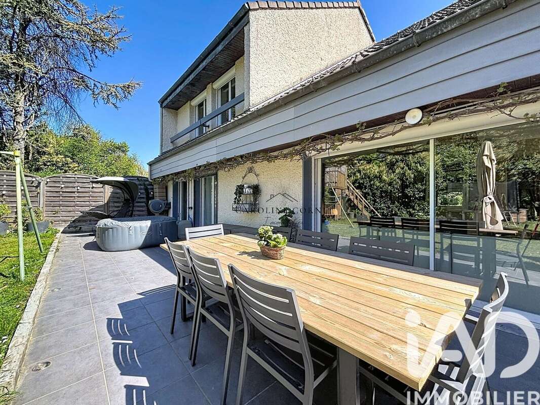 Photo 2 - Maison à LIMEIL-BREVANNES