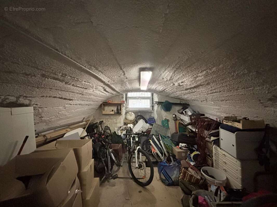 Maison à LA ROCHE-BLANCHE