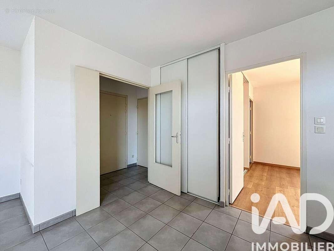 Photo 2 - Appartement à SAINT-PRIEST