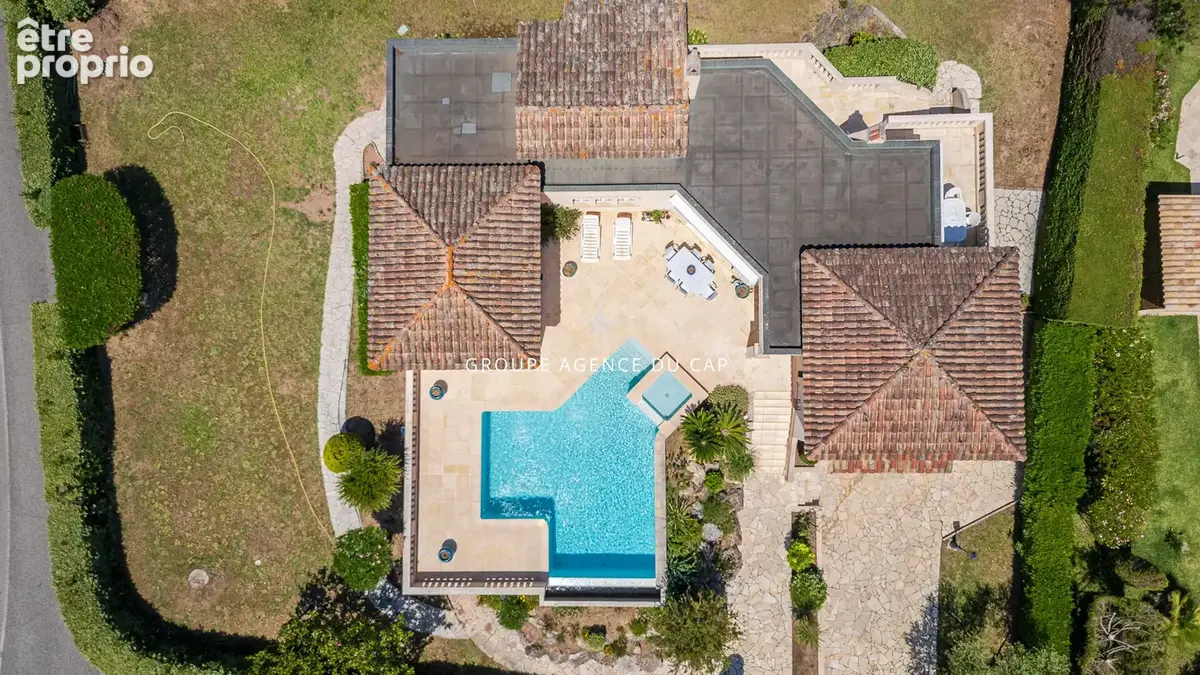 Valescure coeur des golfs villa 5 pieces avec piscine garage - photo 18