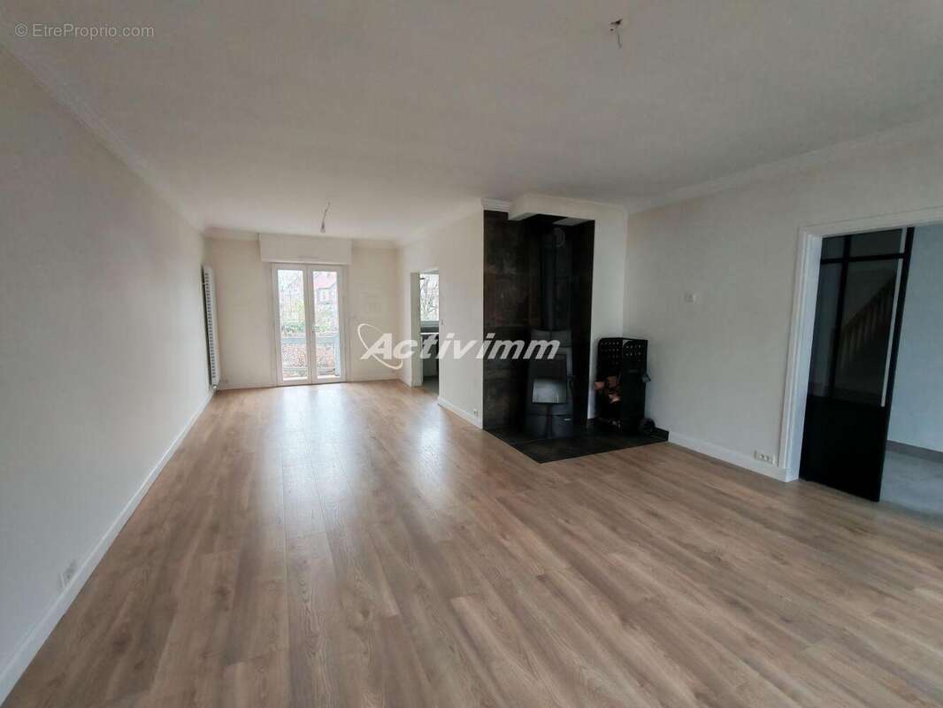 4284 2 - Maison à HESDIN