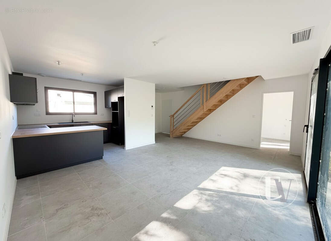 Maison à GUJAN-MESTRAS