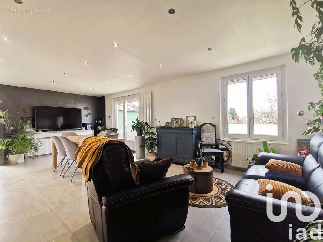 Photo 6 - Maison à BEAUVILLIERS