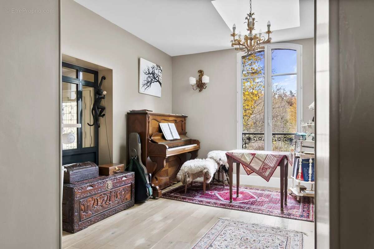 Maison à LA FERTE-ALAIS