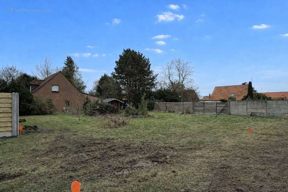 Terrain à SAINGHIN-EN-WEPPES