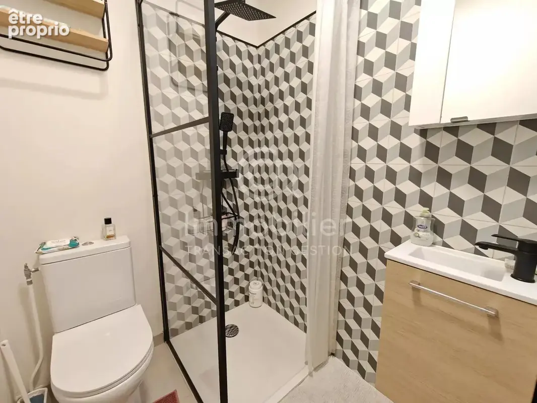 T3 63.05 m² dernier etage garage cave piscine - photo 8