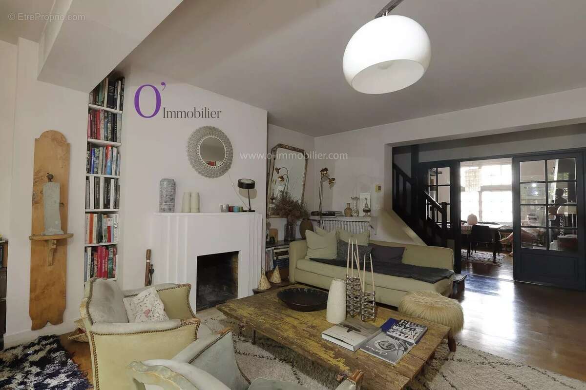 Maison à LES LILAS
