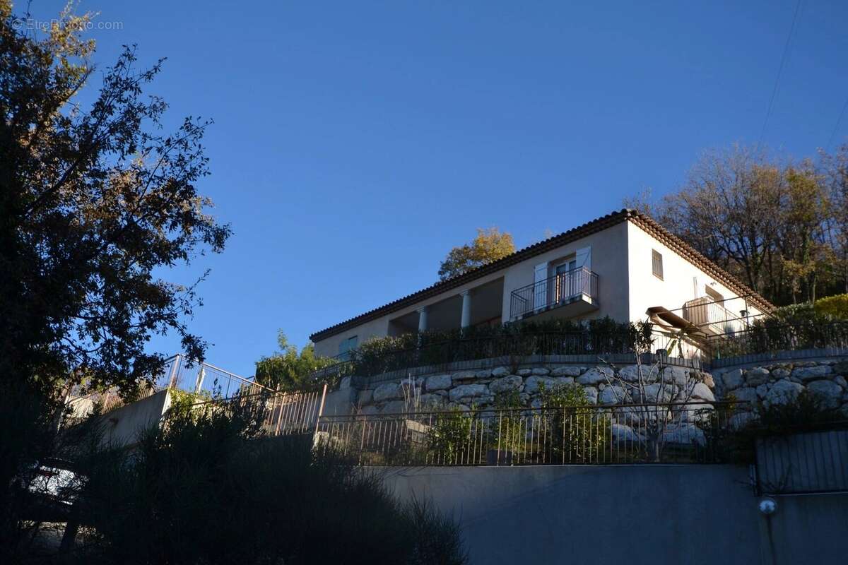 Appartement à ASPREMONT