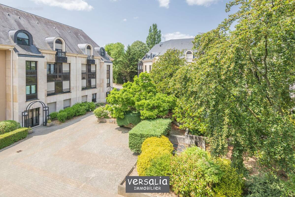 Appartement à VERSAILLES
