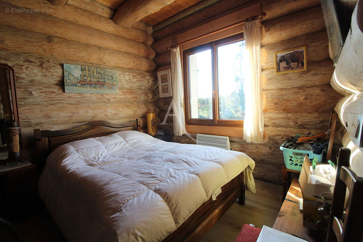 Maison à MONT-PRES-CHAMBORD