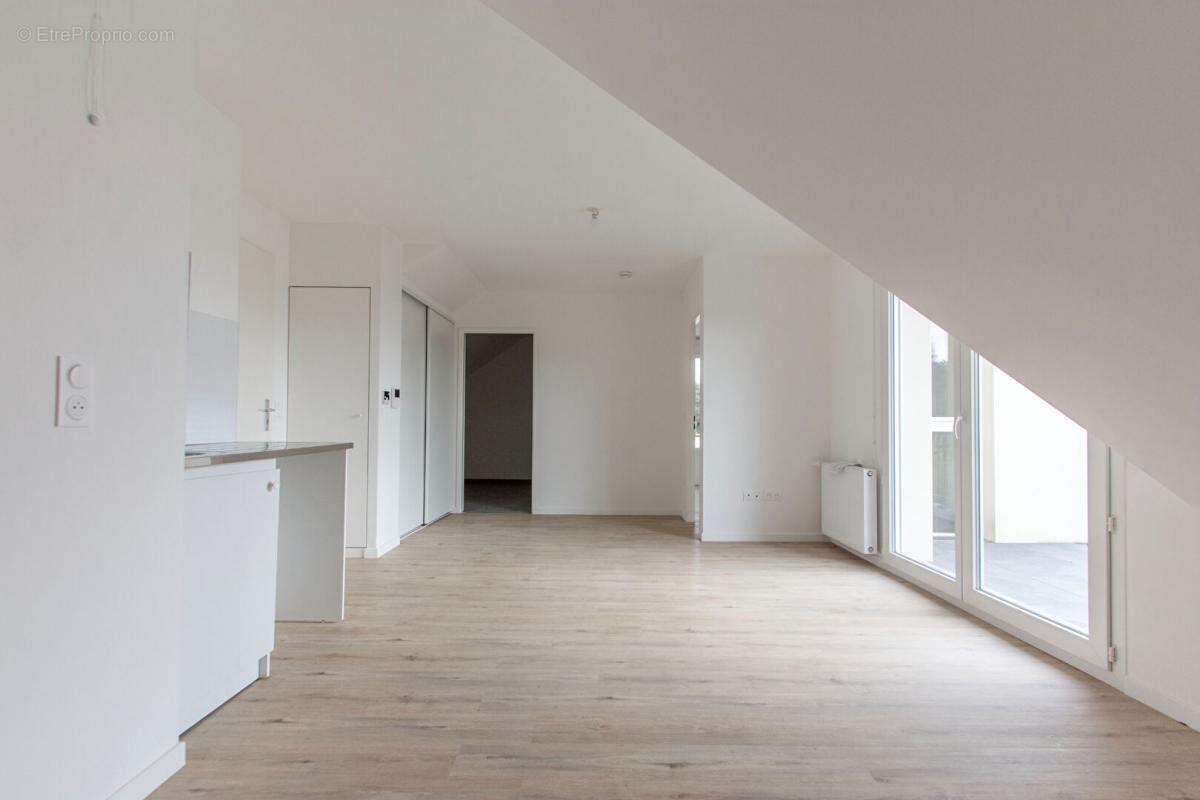 Appartement à SAINT-GERMAIN-LES-ARPAJON