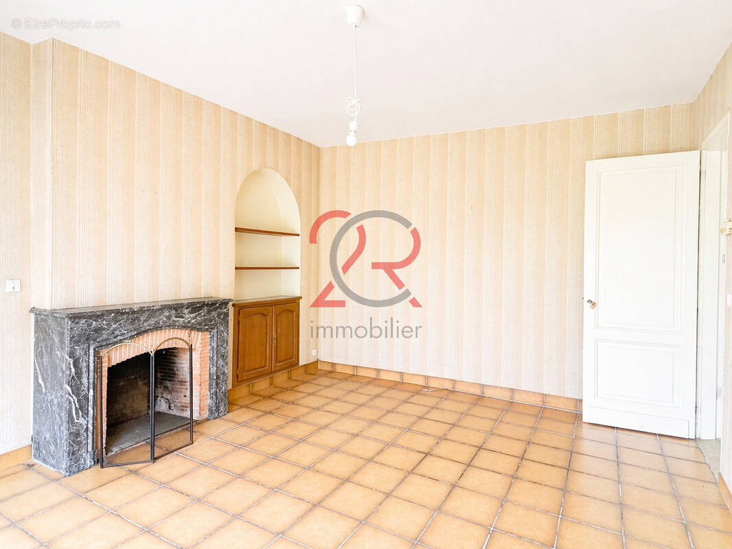 Appartement à CANTENAC