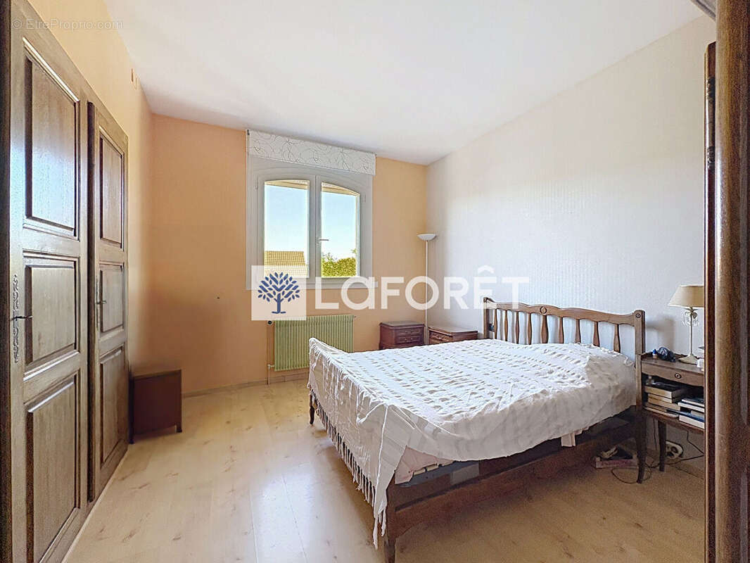 Maison T5 125m² avec piscine creusée - photo 6