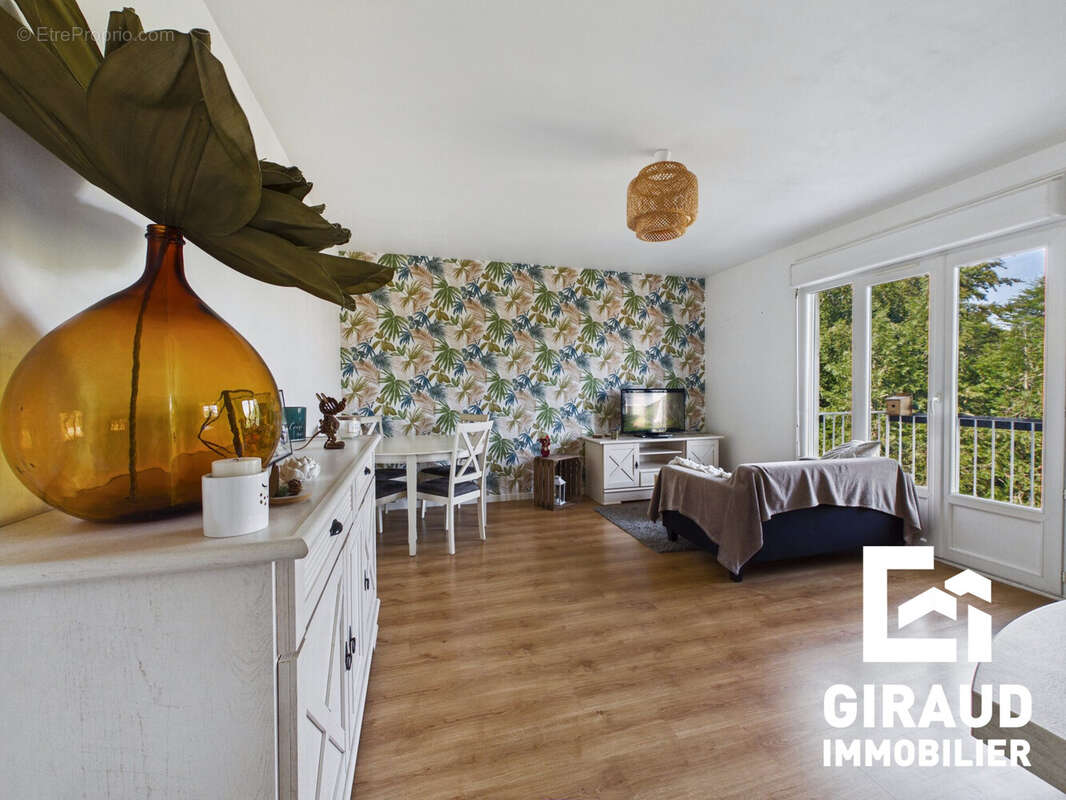 Appartement à FONTENAY-LE-COMTE