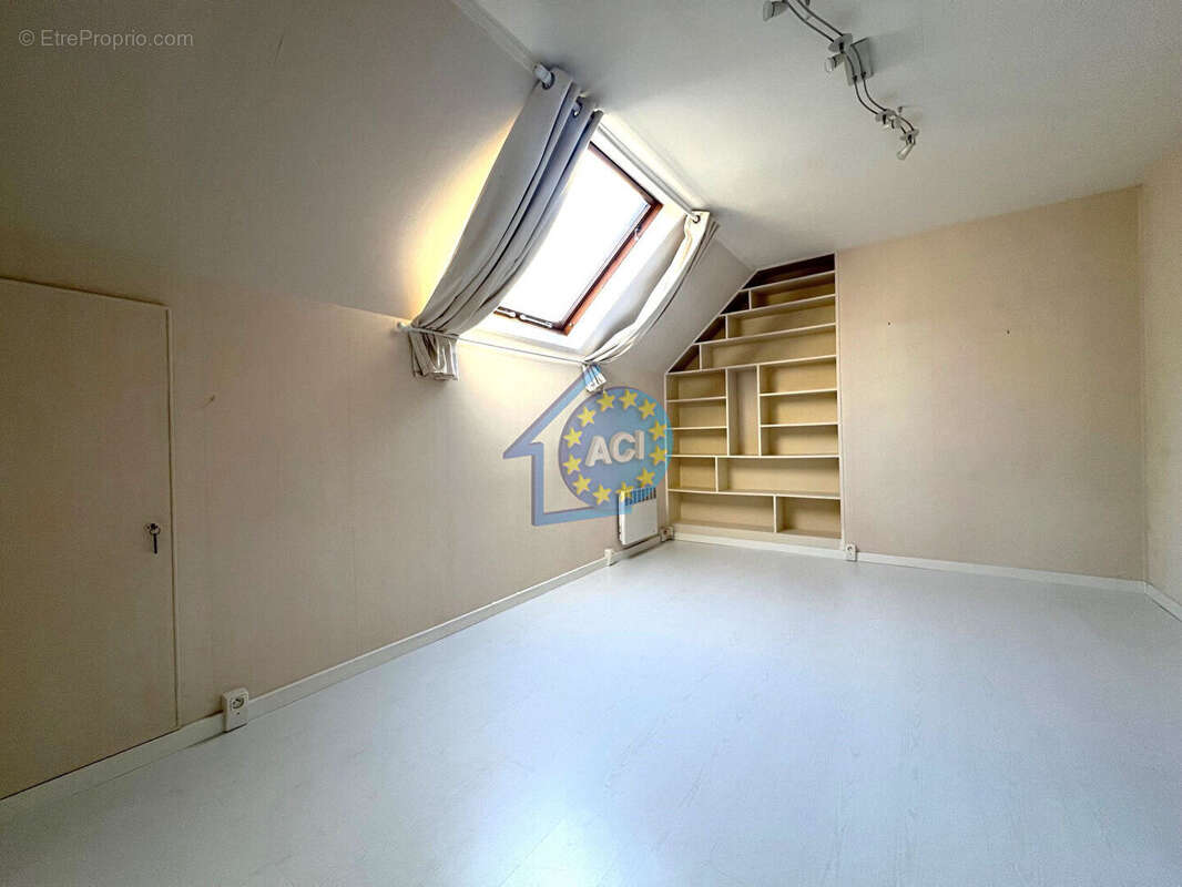 Maison à MANTES-LA-VILLE