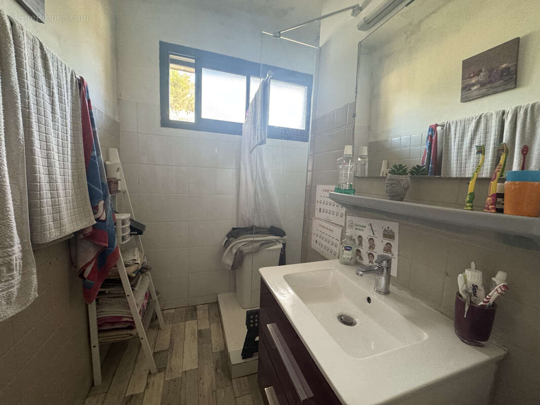 Maison à SAINT-GILLES