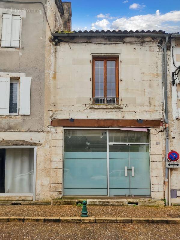 Appartement à SAINT-ASTIER