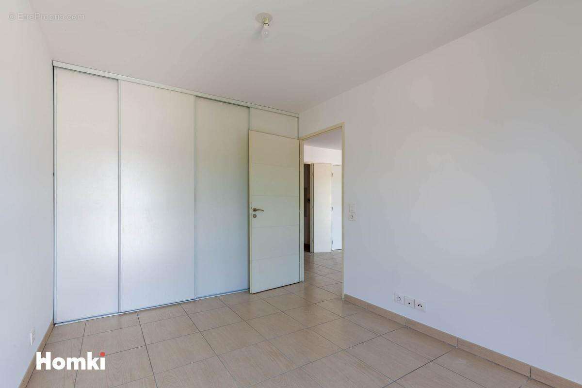 Appartement T2 de 41 m2 à Marseille 13011 - photo 7