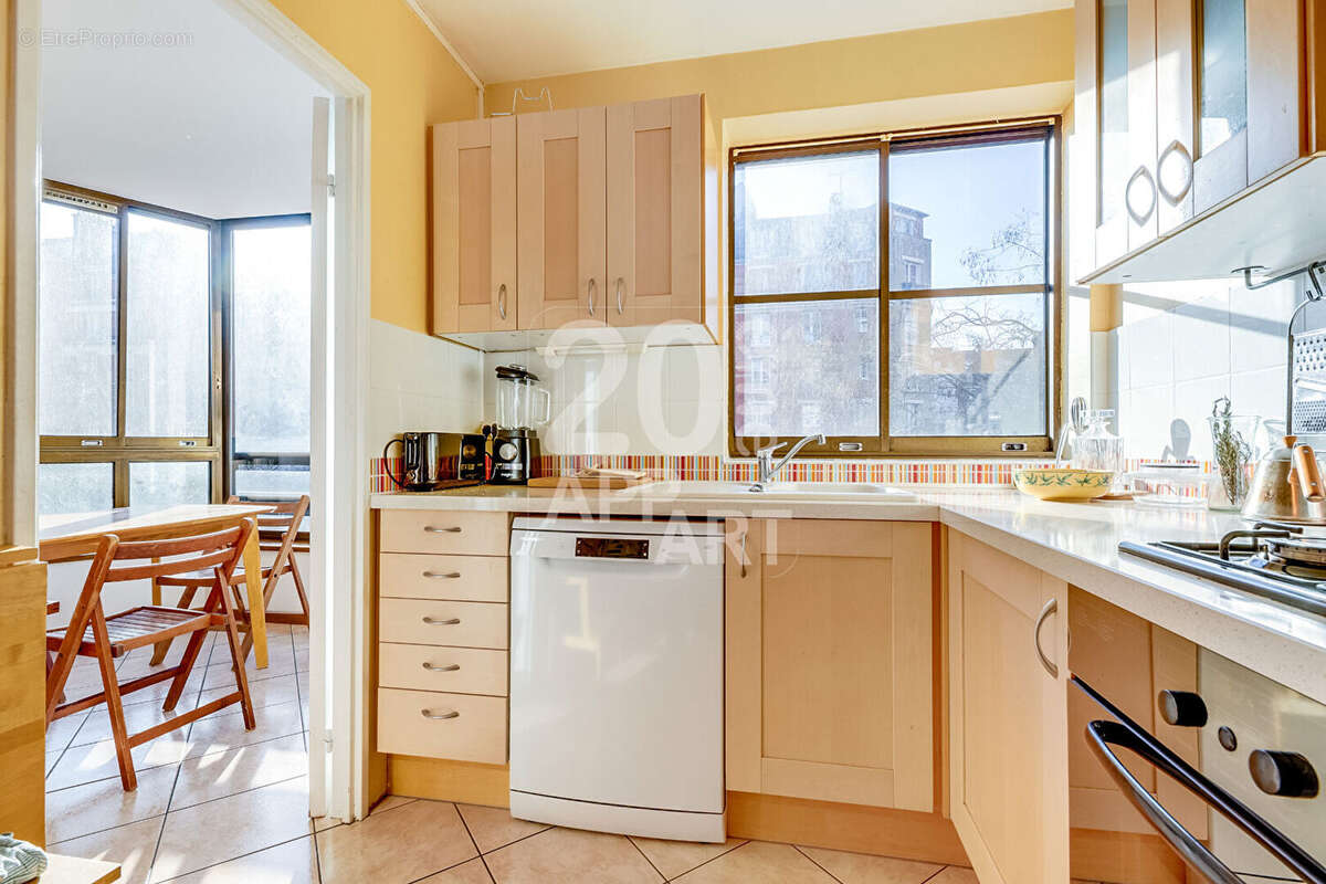 Appartement à PARIS-19E