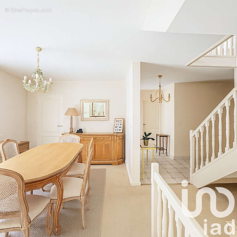 Photo 4 - Maison à LA QUEUE-EN-BRIE