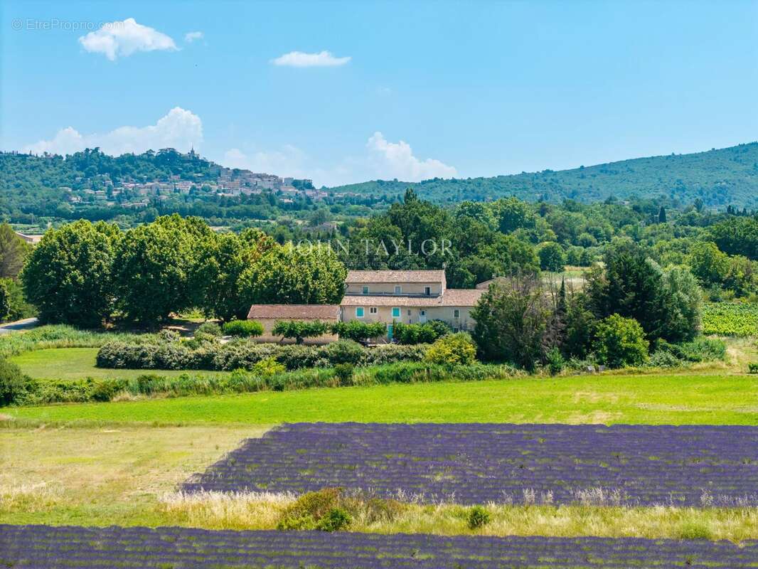 Maison à BONNIEUX