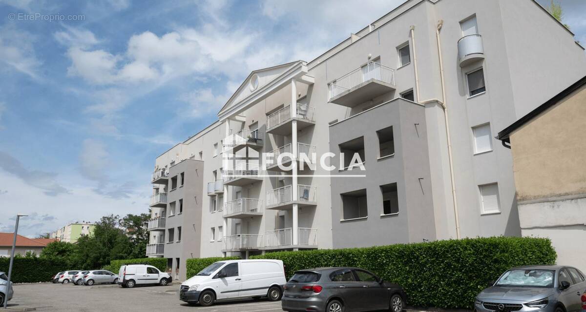 Appartement à ROMANS-SUR-ISERE