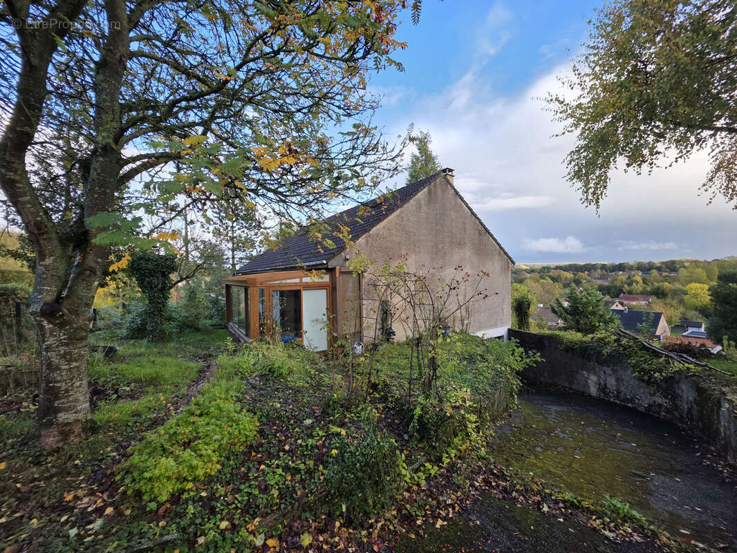 Maison à CAMBLAIN-CHATELAIN