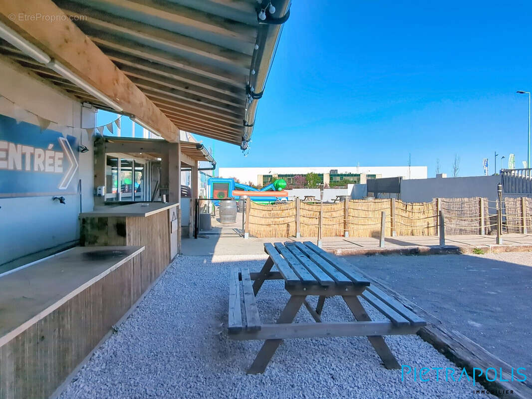 Commerce 720 m² à vendre à Gigean (34770) - photo 5