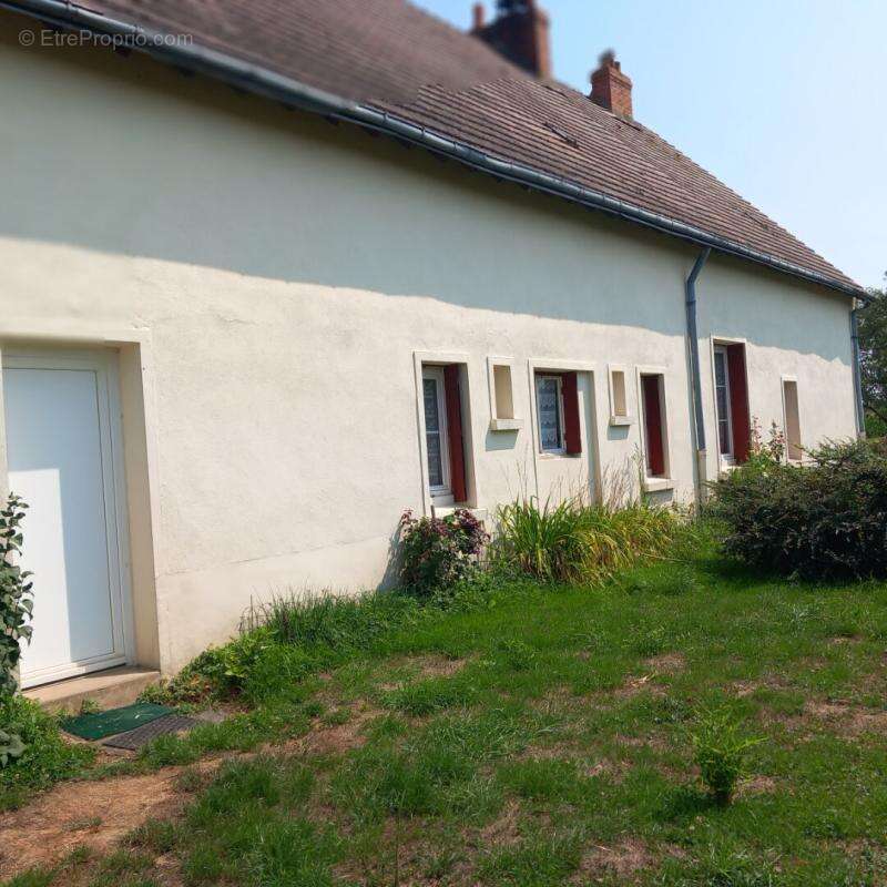Maison à SAINT-PERE-SUR-LOIRE