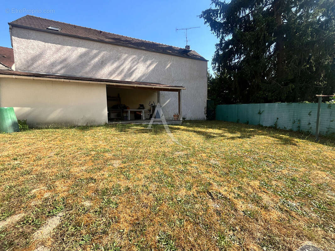 DOURDAN 5 kms - Deux habitations possibles ! - photo 10