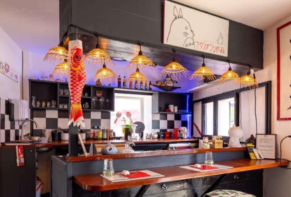 Photo 3 - Commerce à SAINT-LEU