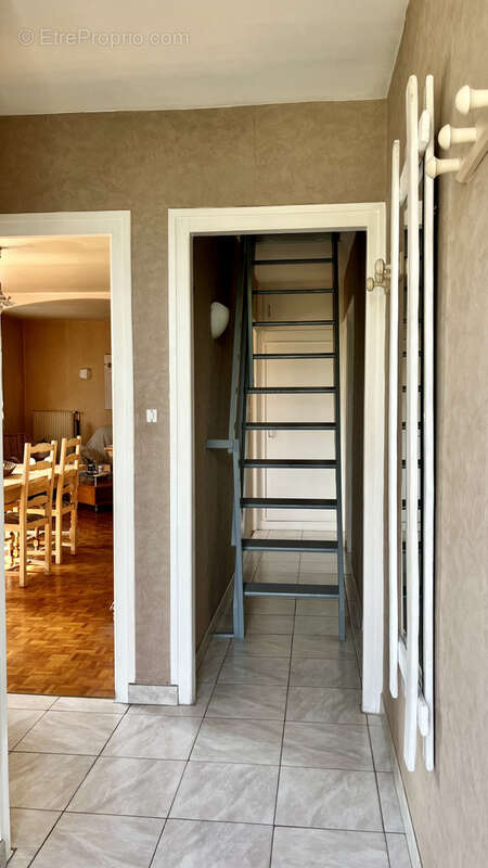 Maison à BETON-BAZOCHES