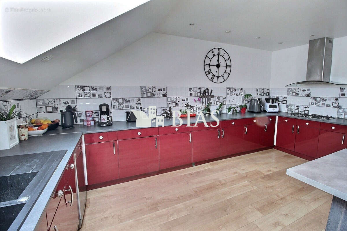 Maison à NEUFCHATEL-EN-BRAY