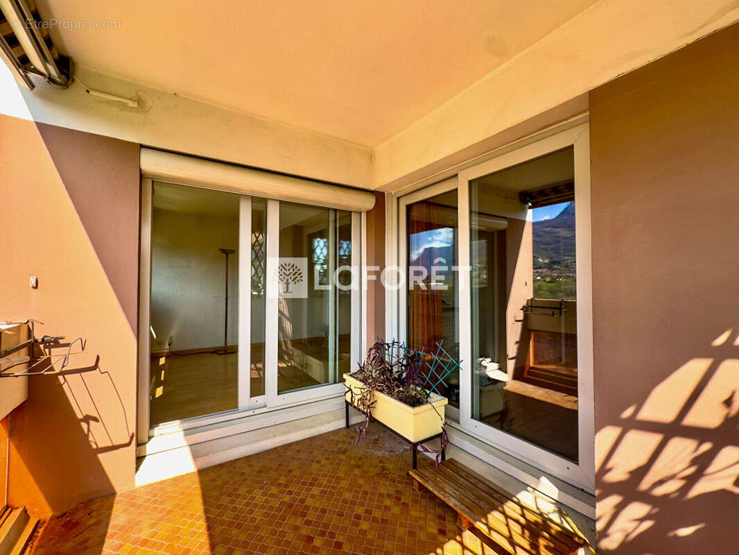 Appartement à ECHIROLLES