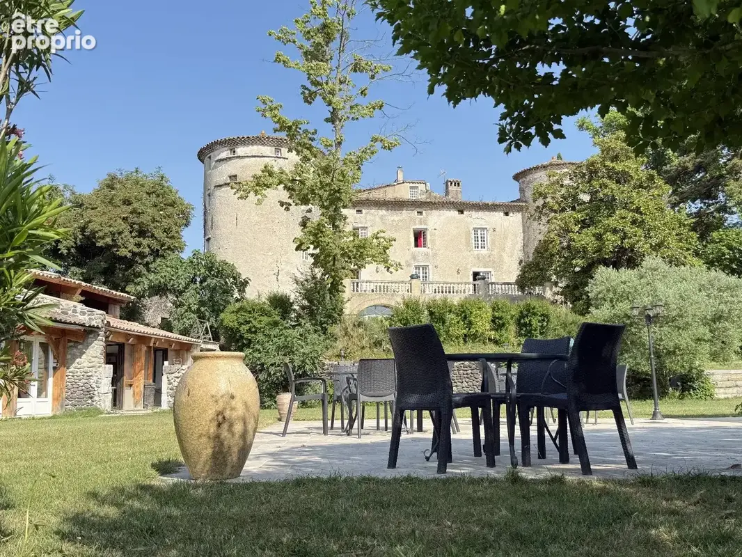 Chateau medieval unique - photo 2