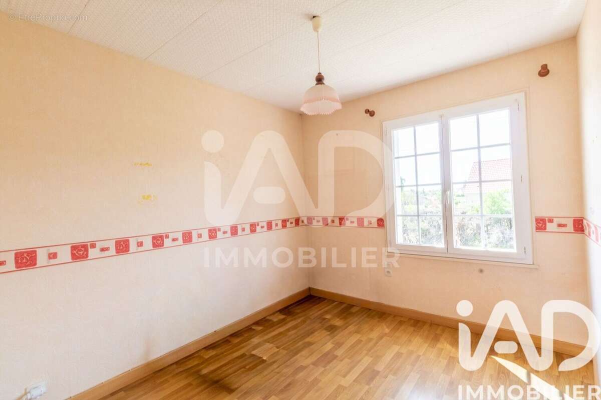 Photo 7 - Maison à LORRIS