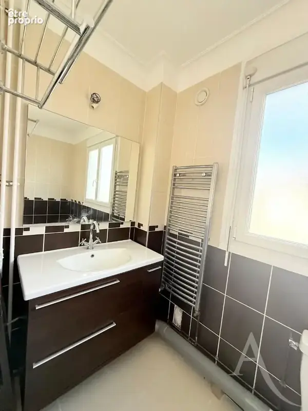 250m du METRO 14 - Maison L Haÿ-Les-Roses 5 pièce(s) 123.10m2 - photo 6