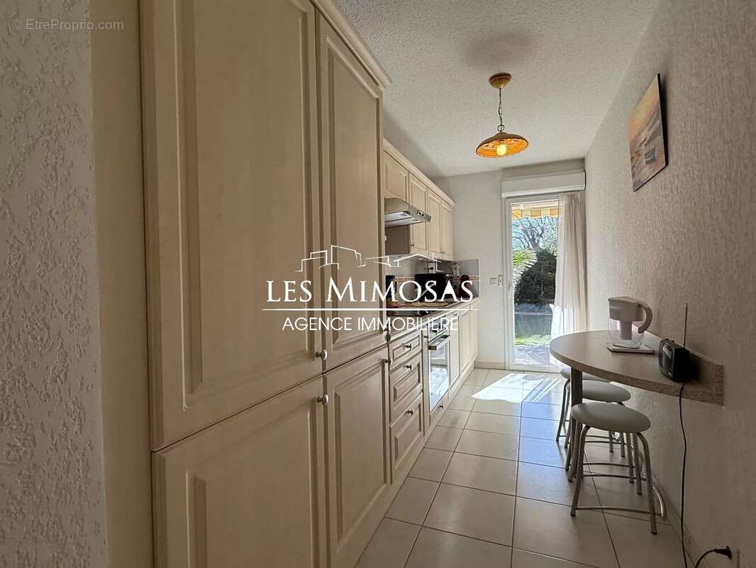 Appartement à FREJUS