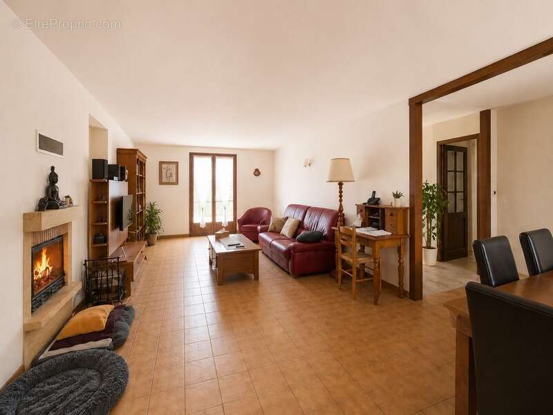 Maison de plain-pied 115 m² ALLEZ ET CAZENEUVE (47) - photo 6