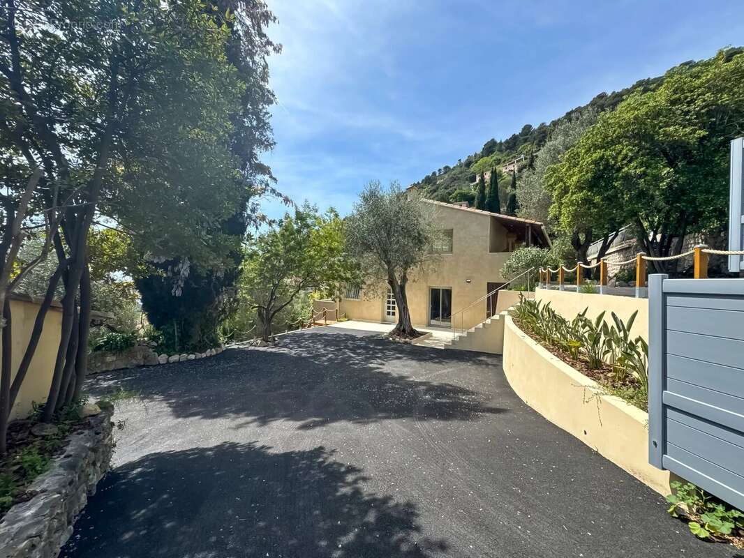 Maison à LA TURBIE