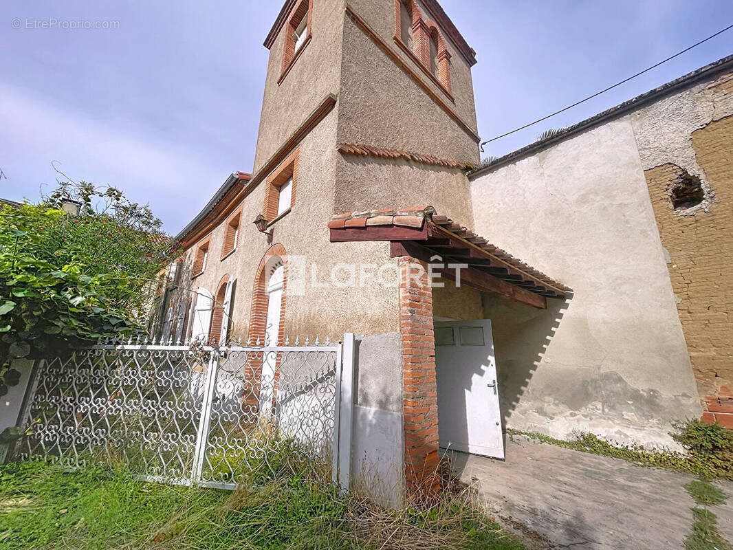 Maison à CASTELSARRASIN