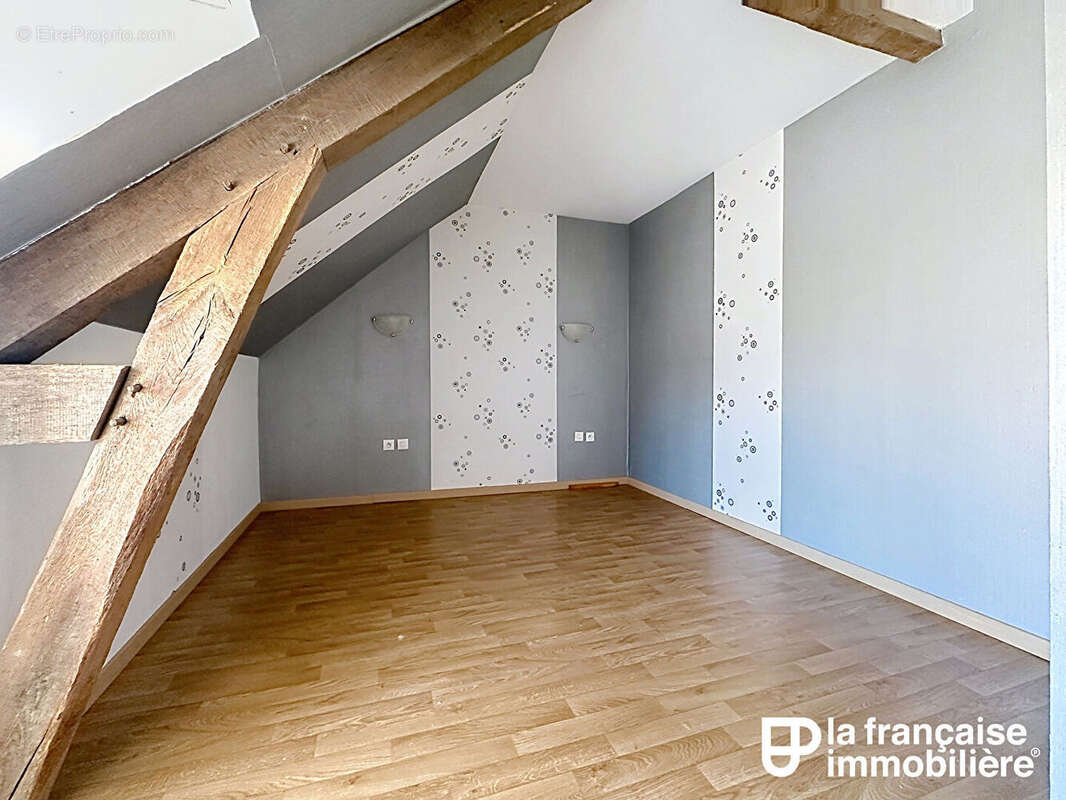 Maison à JANZE