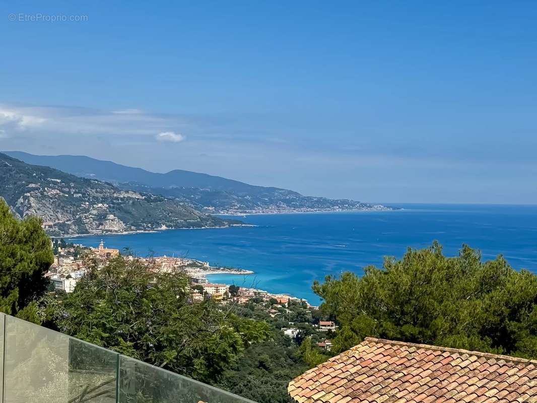 Maison à ROQUEBRUNE-CAP-MARTIN