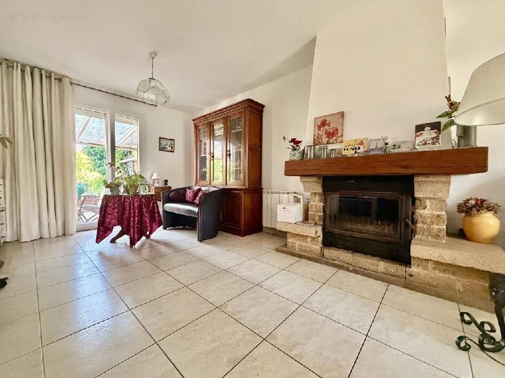 Maison à VILLEPARISIS