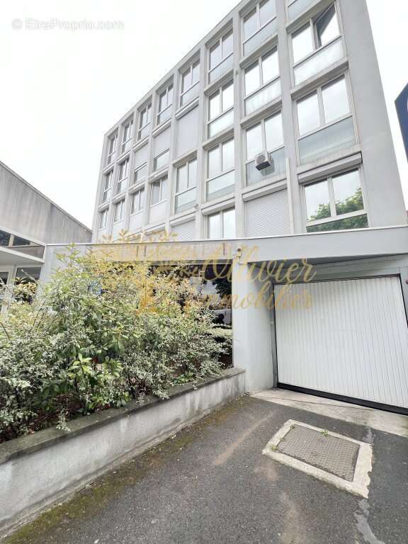 Appartement à SAINT-MAUR-DES-FOSSES