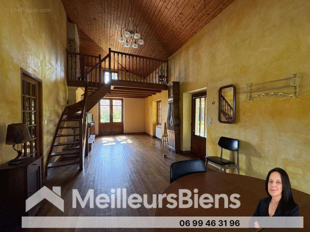 Maison à CHAMOUILLAC
