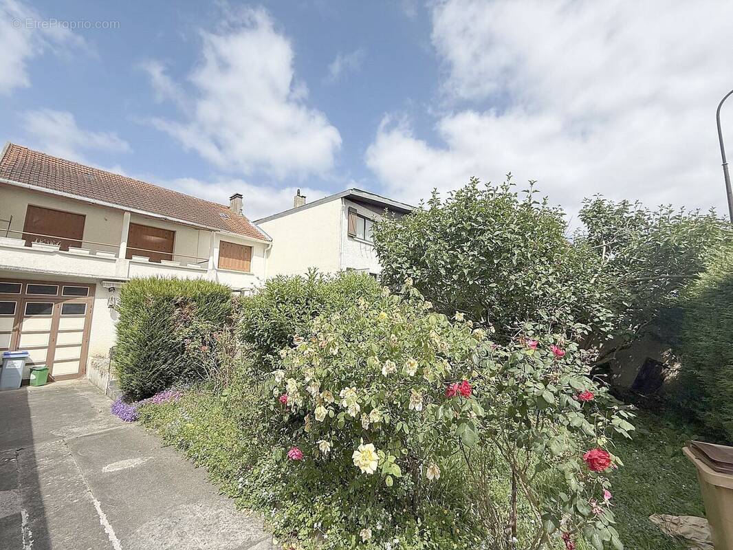 Maison à VELIZY-VILLACOUBLAY